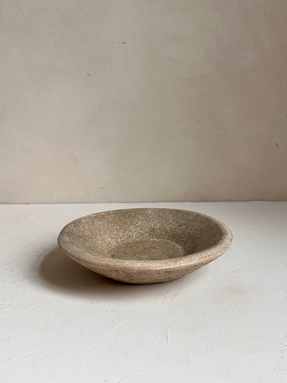 The Corner - Antique stone plate N°44 - Table & Kitchenware
