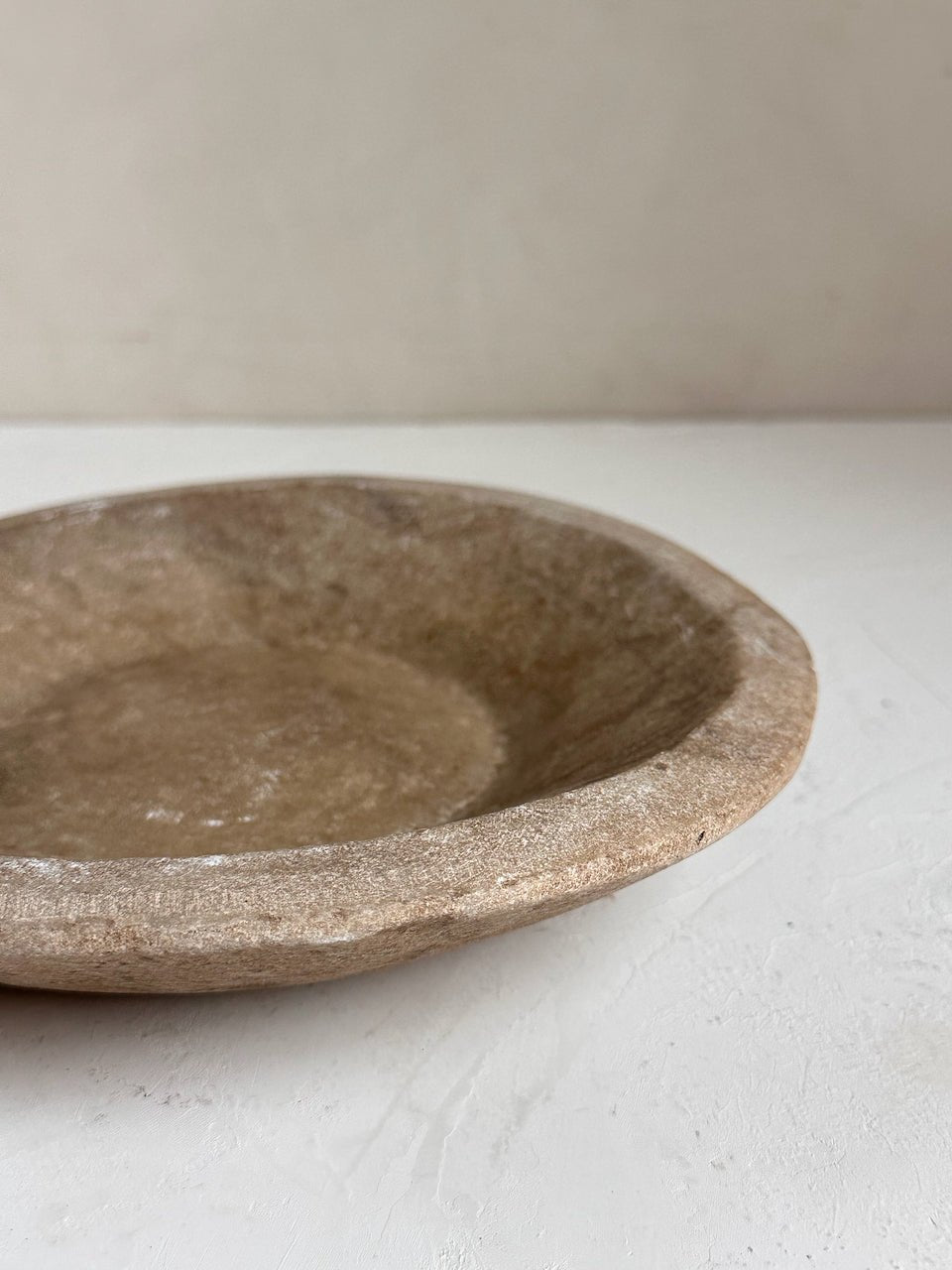 The Corner - Antique stone plate N°46 - Table & Kitchenware