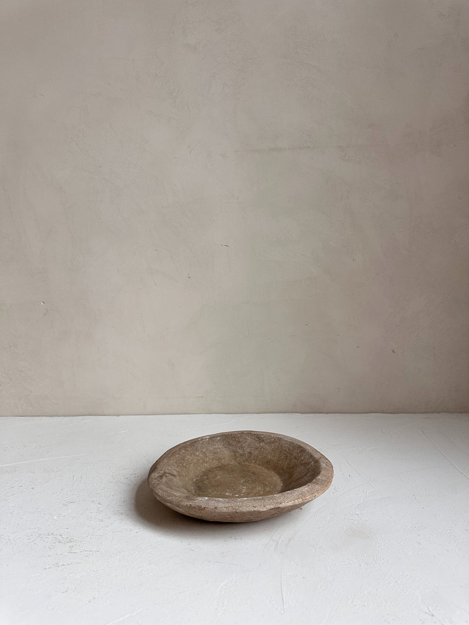 The Corner - Antique stone plate N°46 - Table & Kitchenware