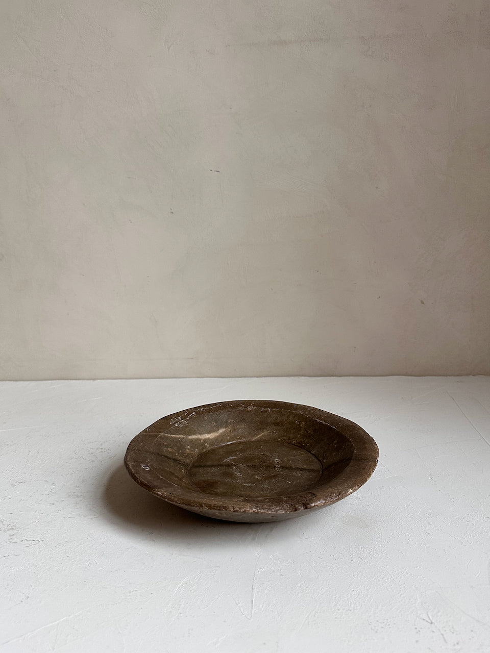 The Corner - Antique stone plate N°47 - Table & Kitchenware