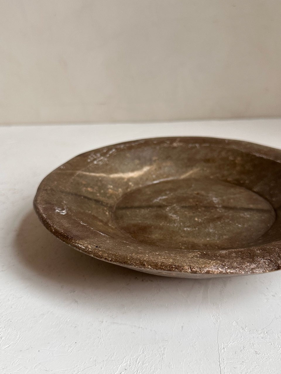 The Corner - Antique stone plate N°47 - Table & Kitchenware