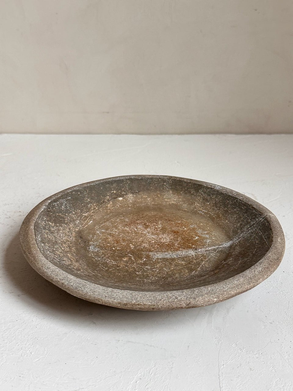 The Corner - Antique stone plate N°48 - Table & Kitchenware