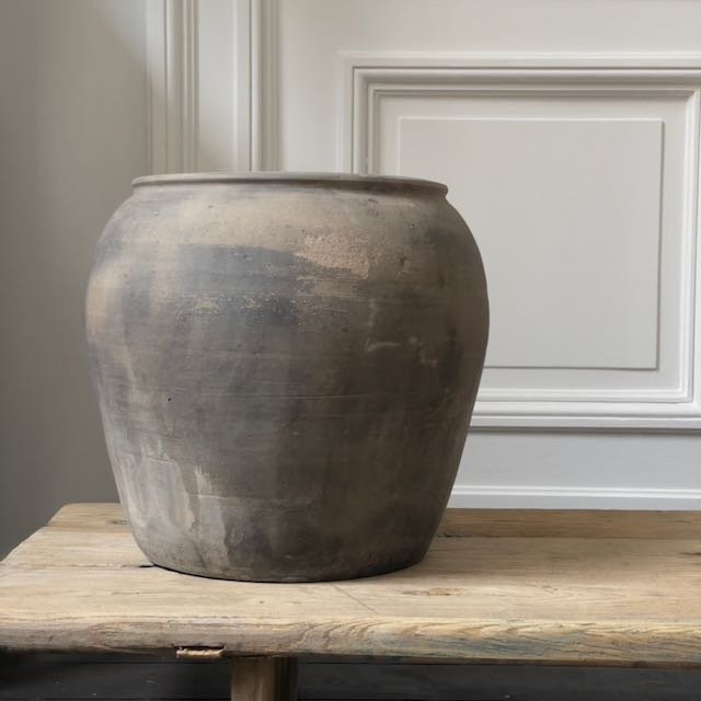 The Corner - Antique vase N° 176 - Pots & Vases