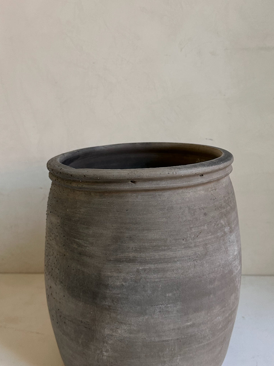 The Corner - Antique vase N° 23 - Pots & Vases