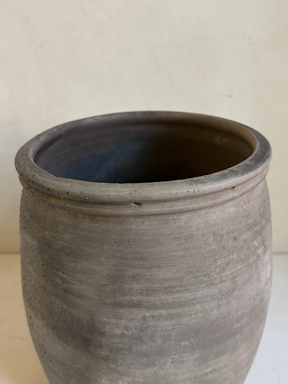 The Corner - Antique vase N° 23 - Pots & Vases