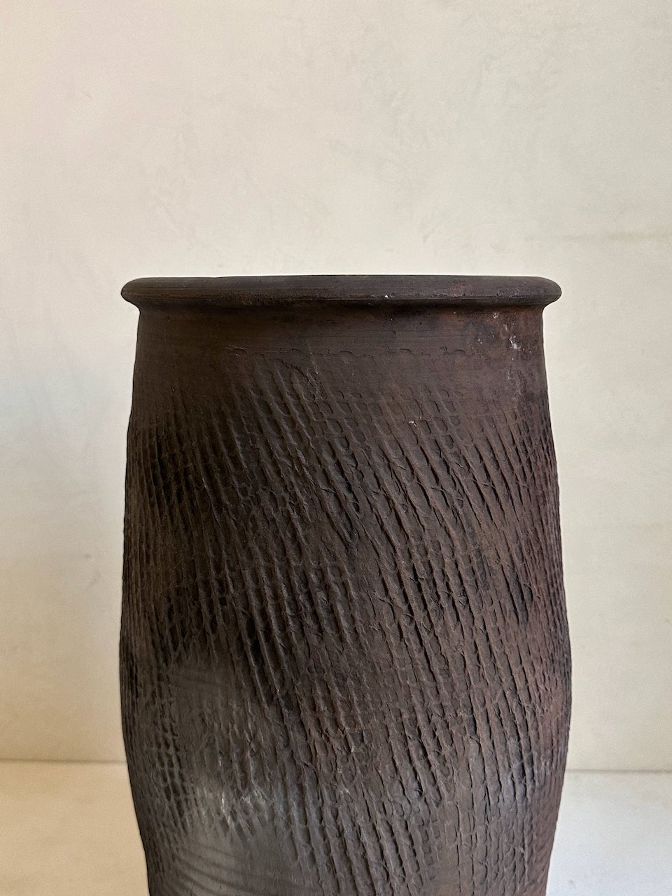 The Corner - Antique vase N° 24 - Pots & Vases