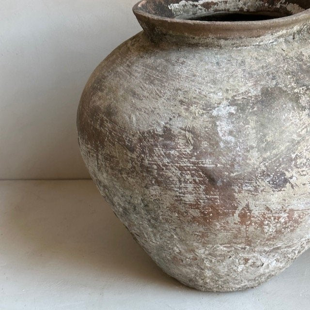 The Corner - Antique water pot N°3 - Pots & Vases