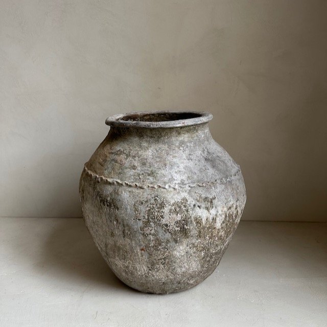 The Corner - Antique water pot N°7 - Pots & Vases