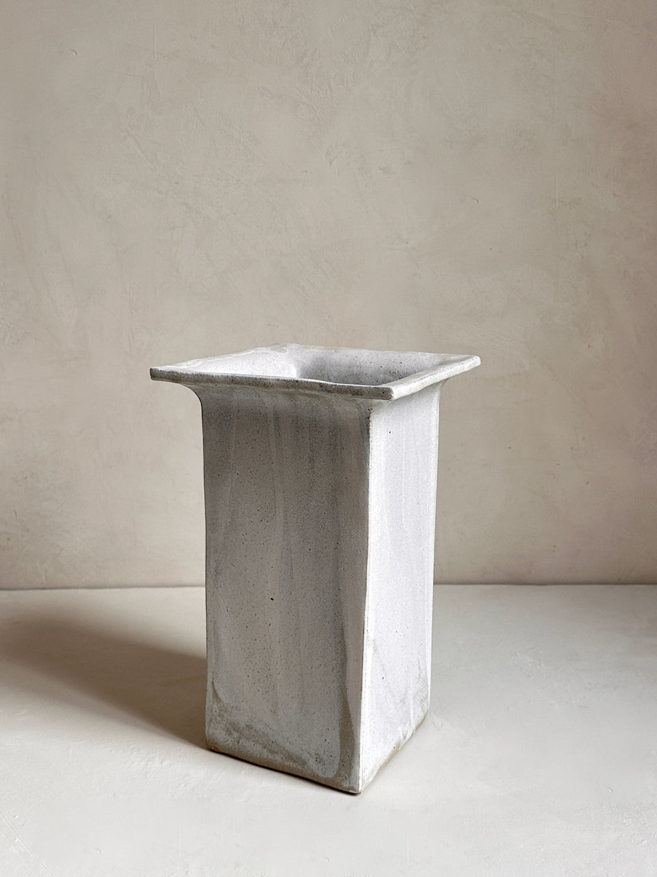 The Corner - APC Square vase N° 1 - Ceramics