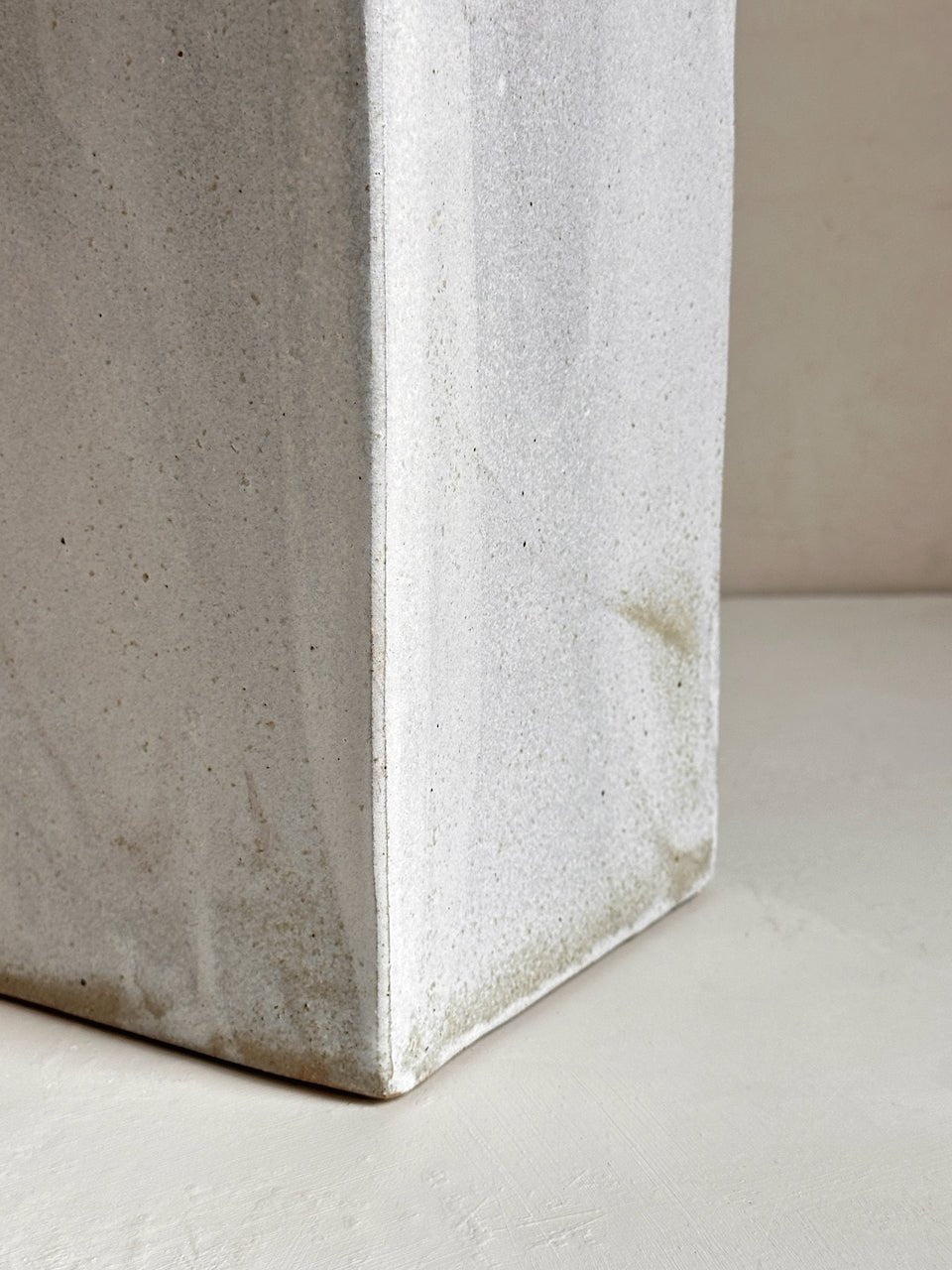 The Corner - APC Square vase N° 1 - Ceramics