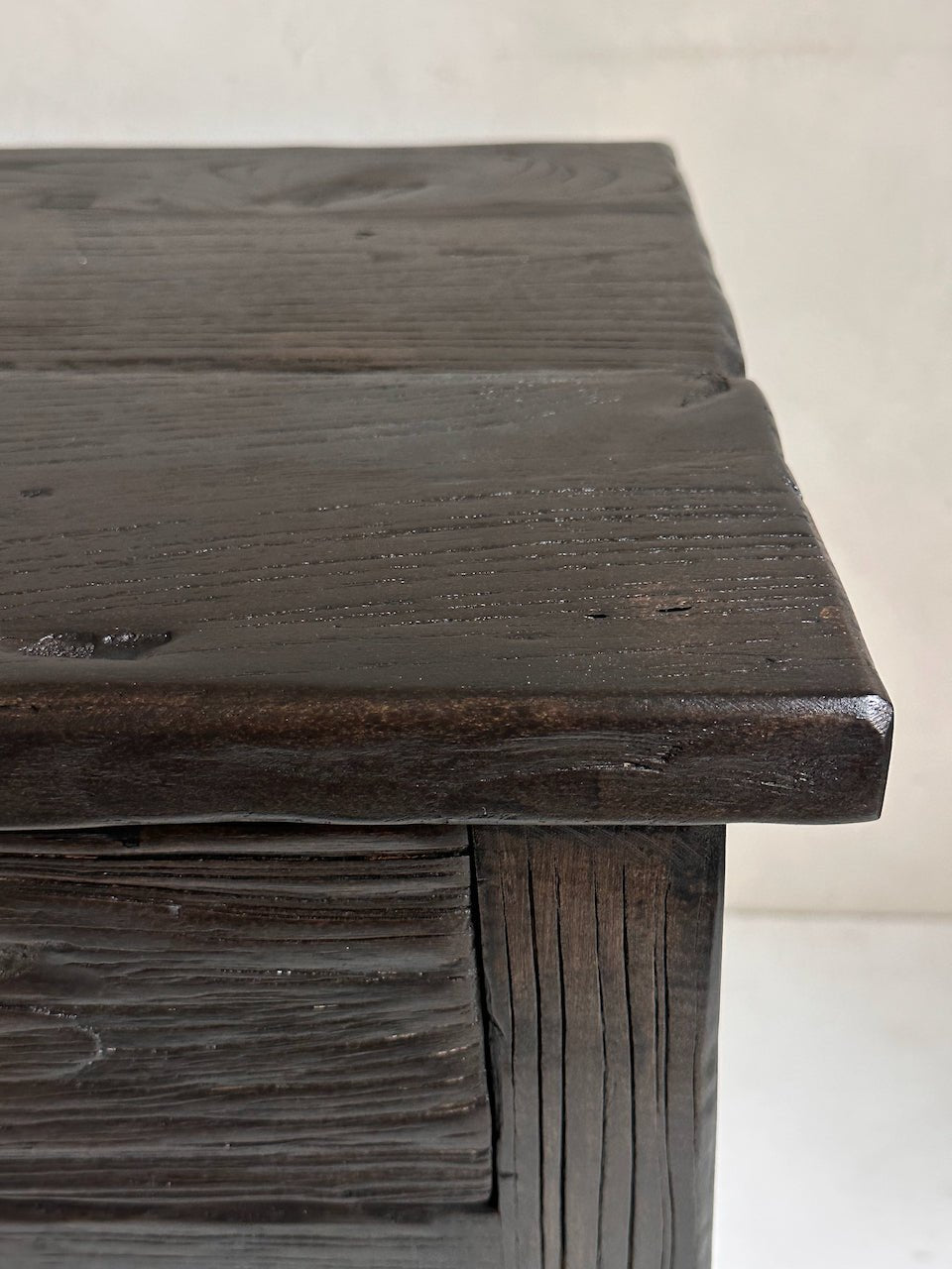 The Corner - Artisan bedside table N°7 - Side Tables & Stools