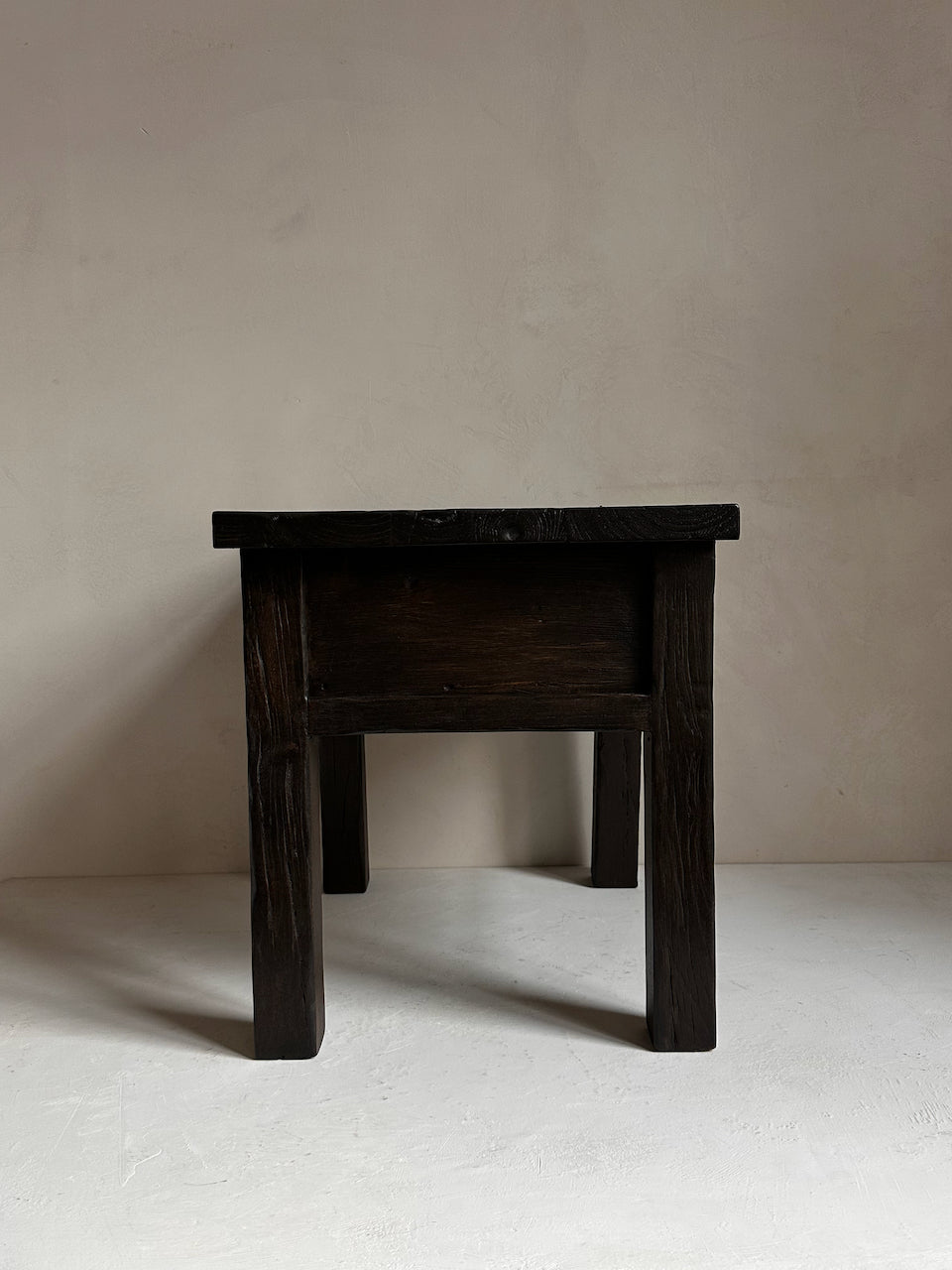 The Corner - Artisan bedside table N°8 - Side Tables & Stools