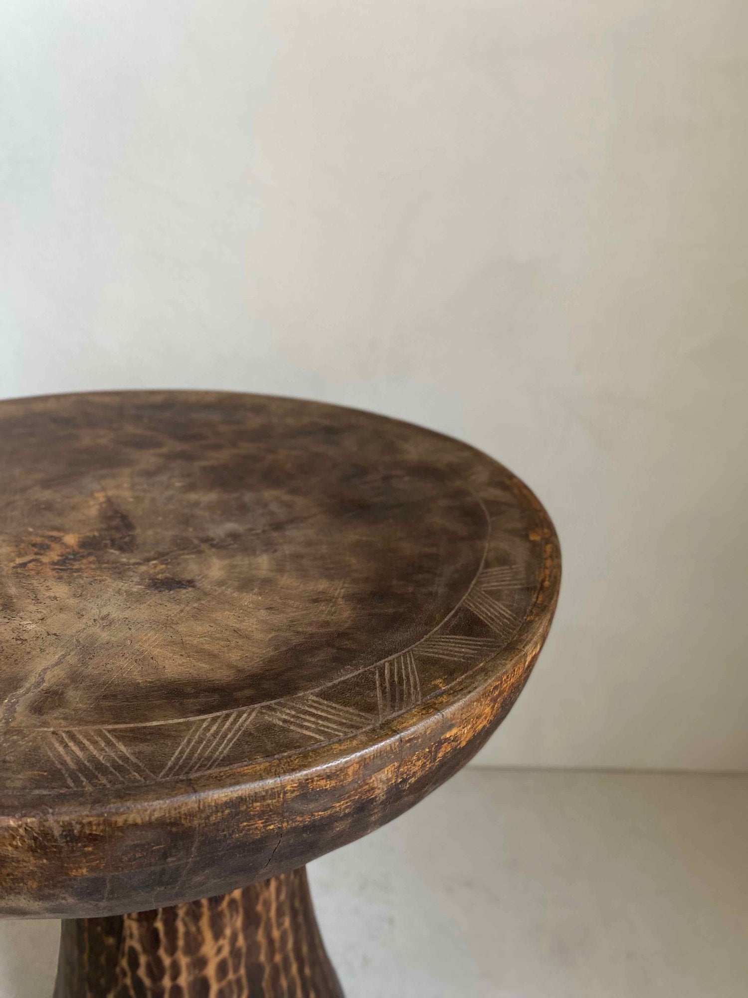 The Corner - Baga table N°3 - African Tables