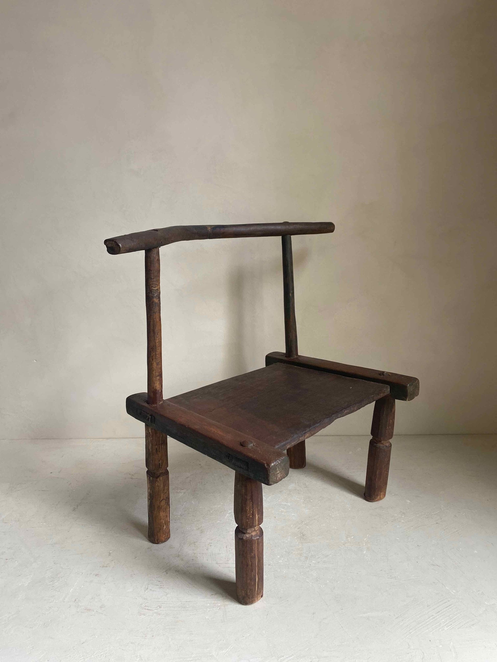 The Corner - Baule chair N° 10 - African Chairs
