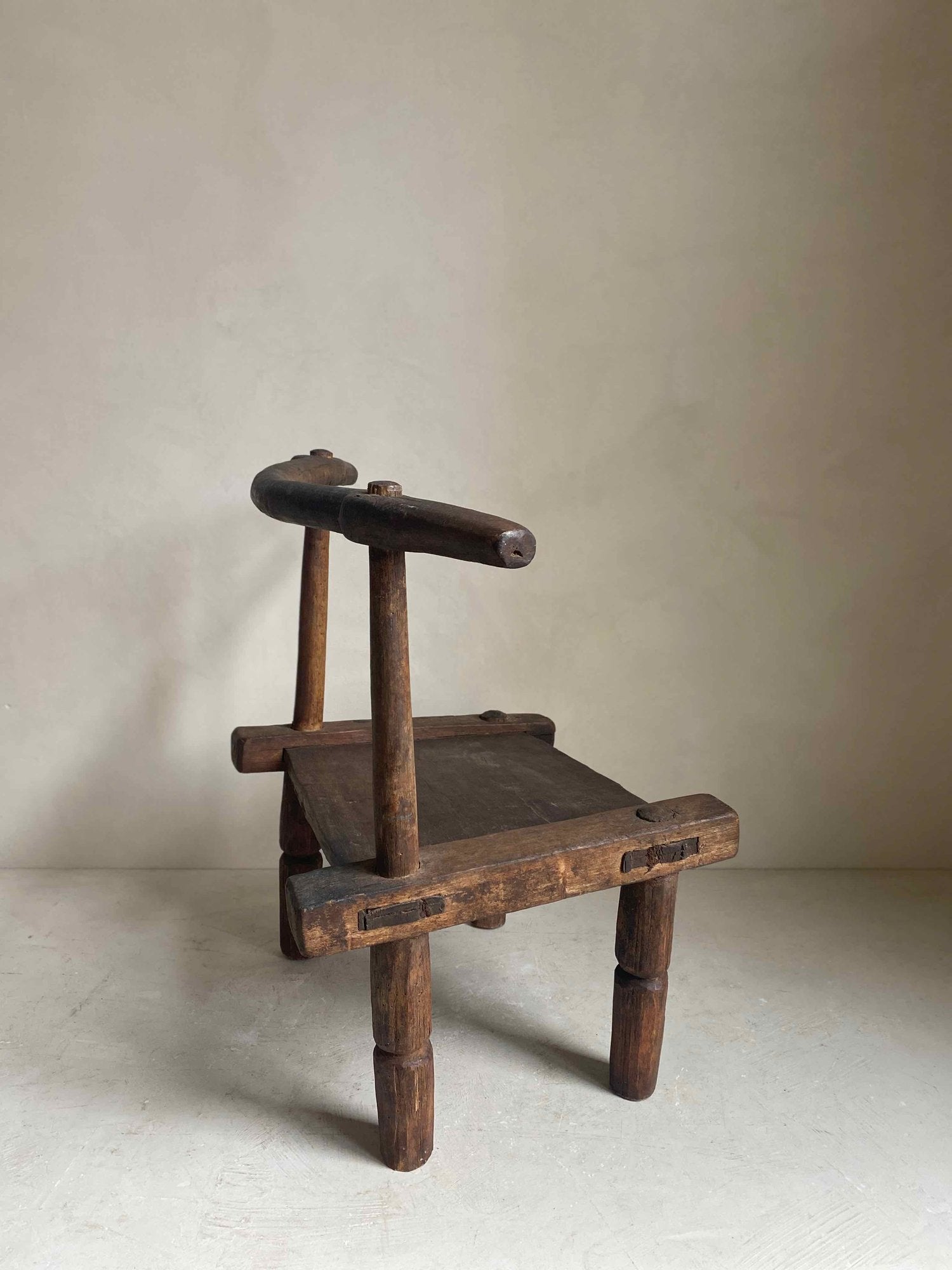 The Corner - Baule chair N° 11 - African Chairs
