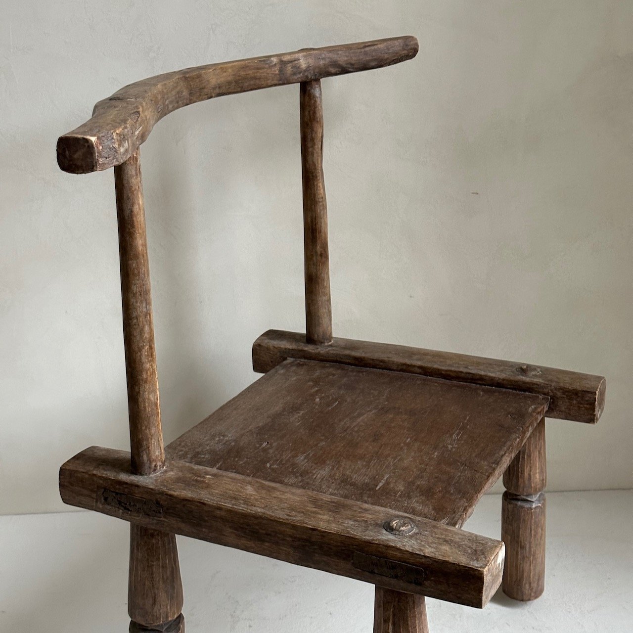 The Corner - Baule Chair N° 18 - African Chairs