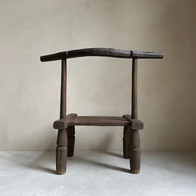 The Corner - Baulé chair N° 35 - African Chairs