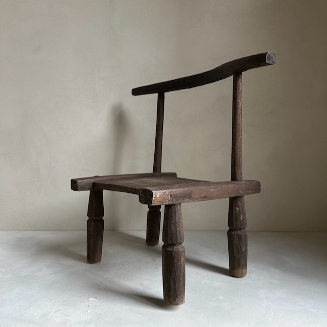 The Corner - Baulé chair N° 35 - African Chairs
