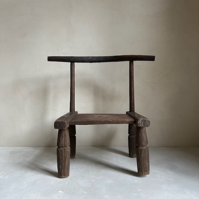 The Corner - Baulé chair N° 35 - African Chairs