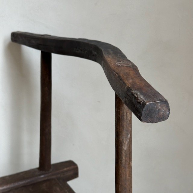 The Corner - Baulé chair N° 35 - African Chairs