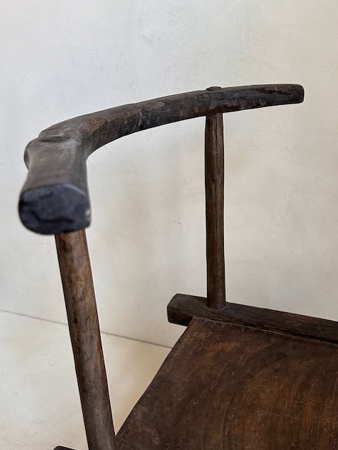 The Corner - Baule Chair N° 37 - African Chairs