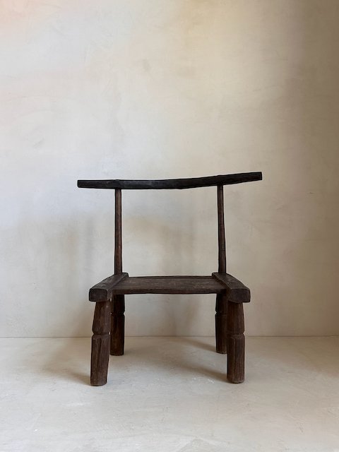 The Corner - Baule Chair N° 40 - African Chairs