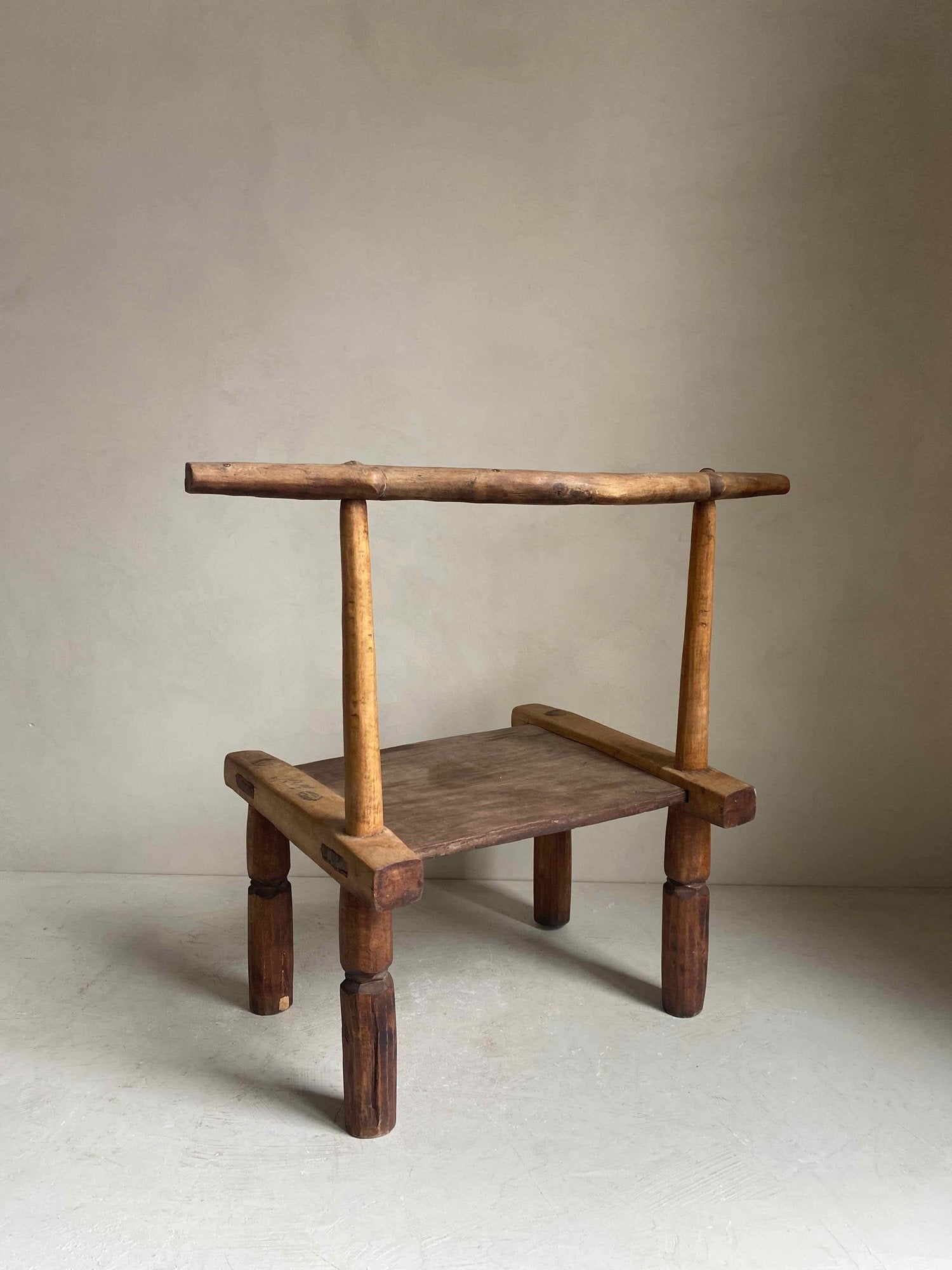 The Corner - Baule Chair N° 5 - African Chairs