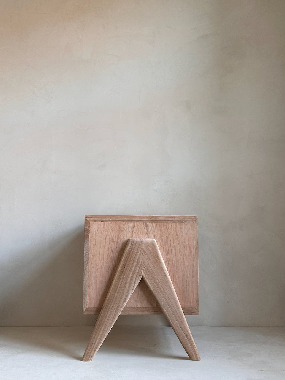 The Corner - Bedside table N° 1 - Side Tables & Stools