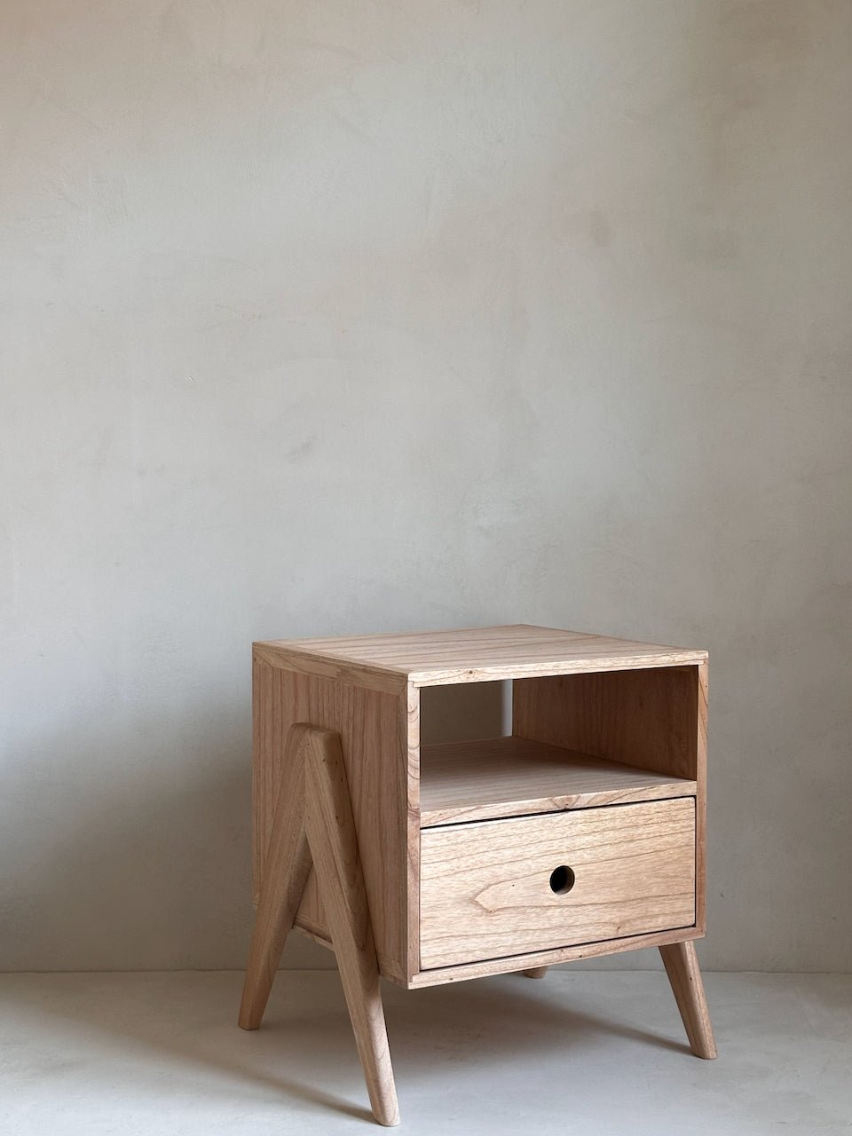 The Corner - Bedside table N° 2 - Side Tables & Stools