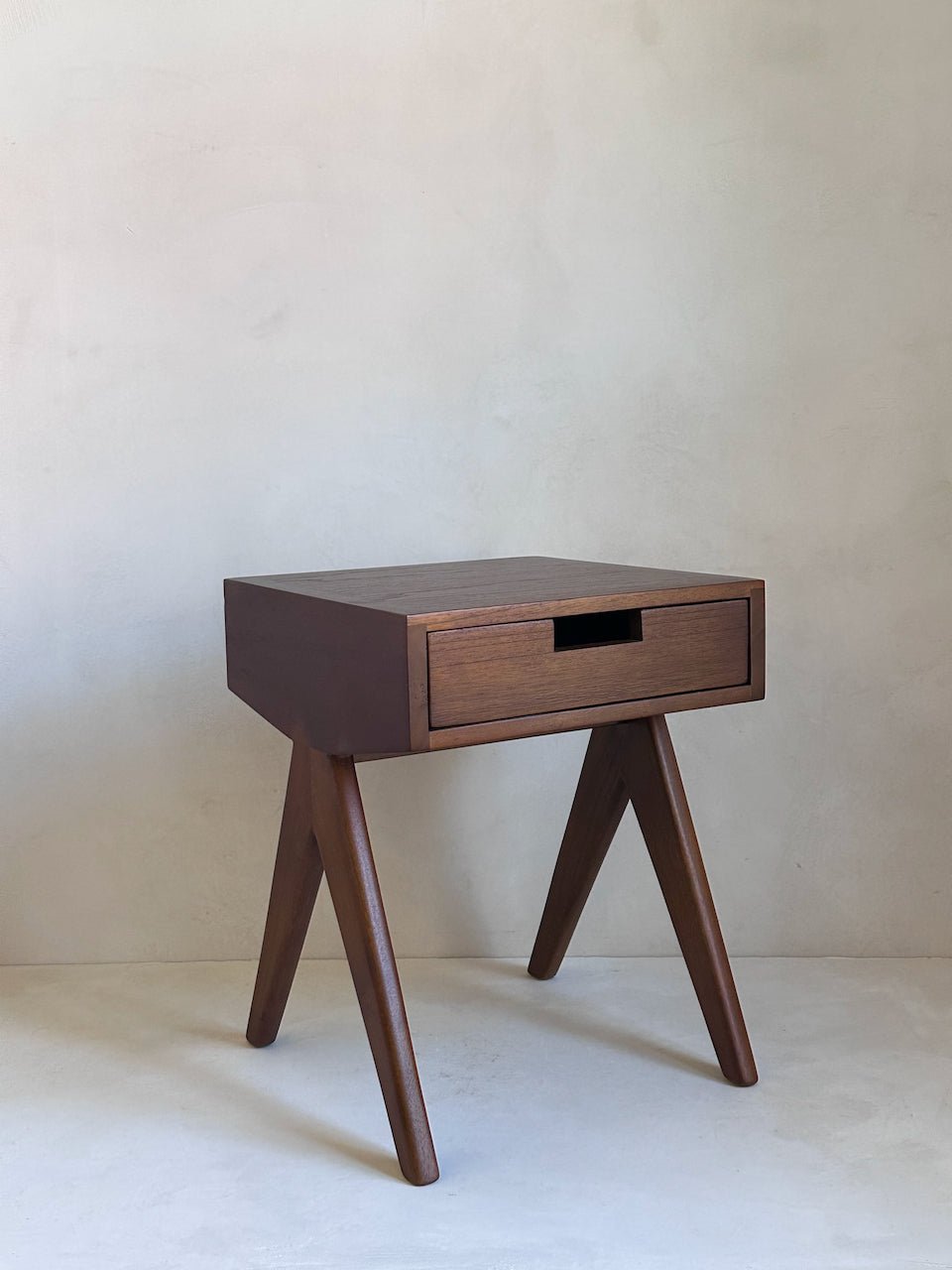 The Corner - Bedside table N° 3 - Side Tables & Stools