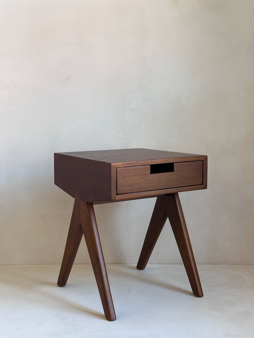 The Corner - Bedside table N° 3 - Side Tables & Stools