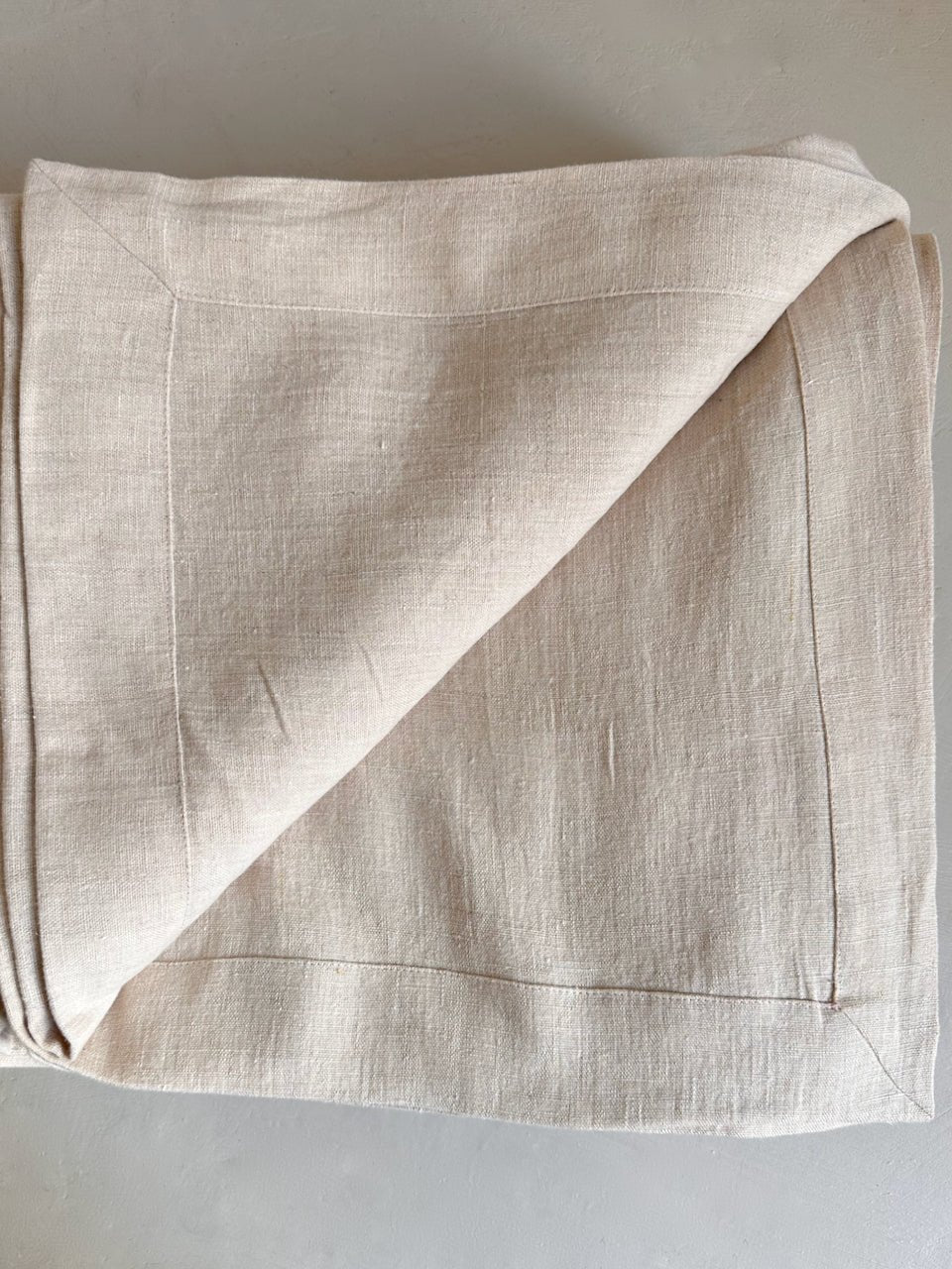 The Corner - Belgian Linen bed cover N° 1 - Bedcovers & Throws