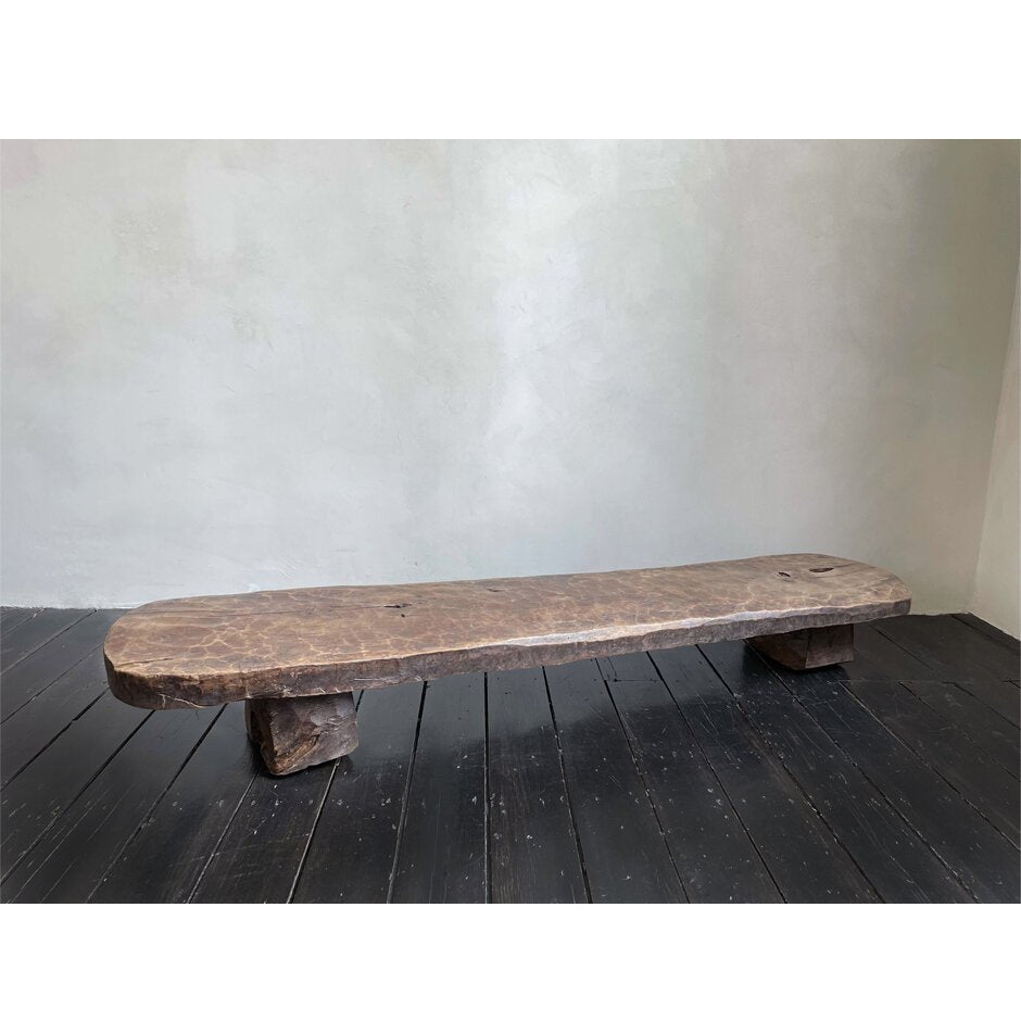 The Corner - Bench Gurage N°4 - African Tables