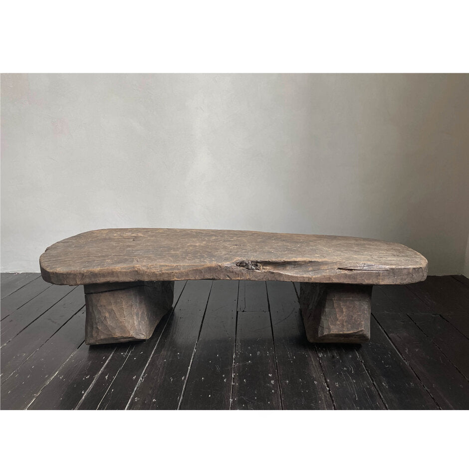 The Corner - Bench Gurage Nº3 - African Tables