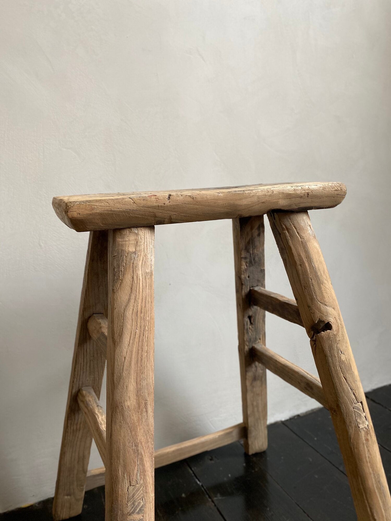 The Corner - Bench nº1 - Benches & Stools