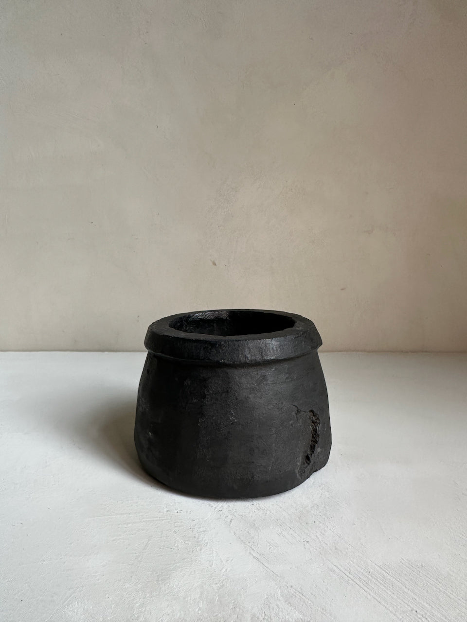 The Corner - Black stone mortar N° 14 - Table & Kitchenware