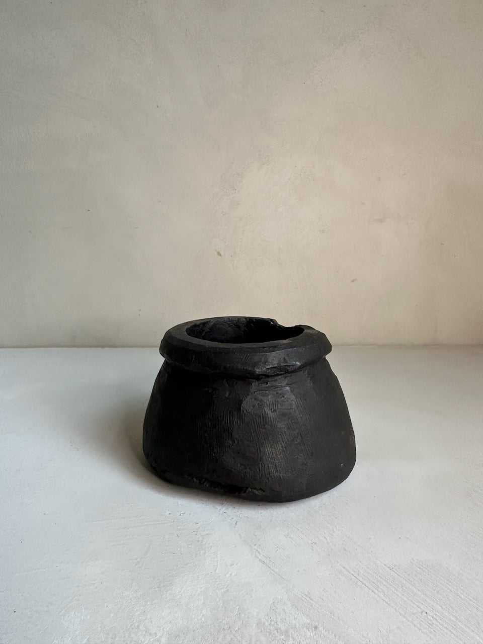 The Corner - Black stone mortar N° 15 - Table & Kitchenware