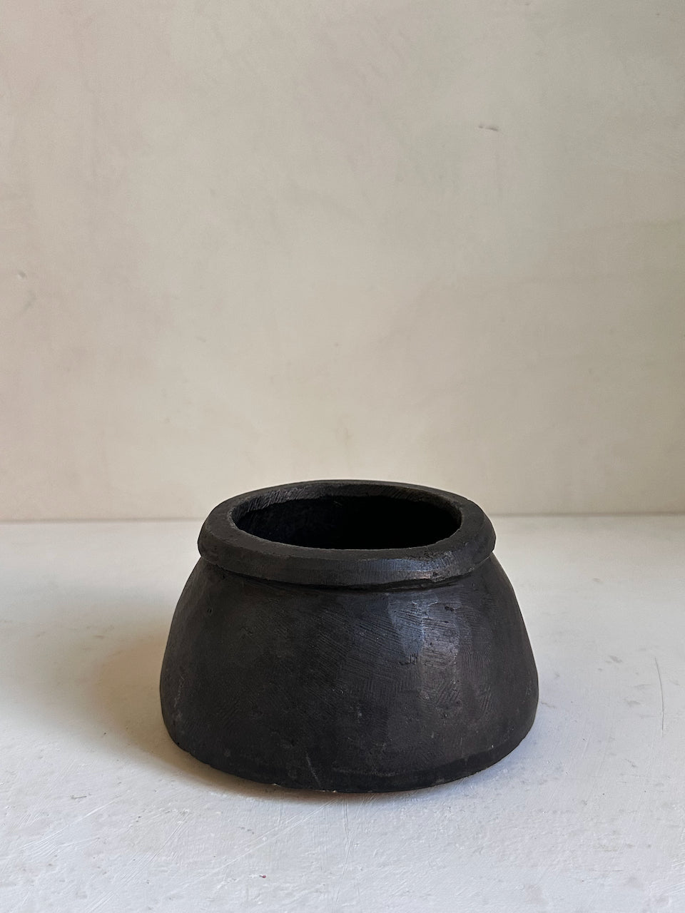 The Corner - Black stone mortar N° 20 - Table & Kitchenware