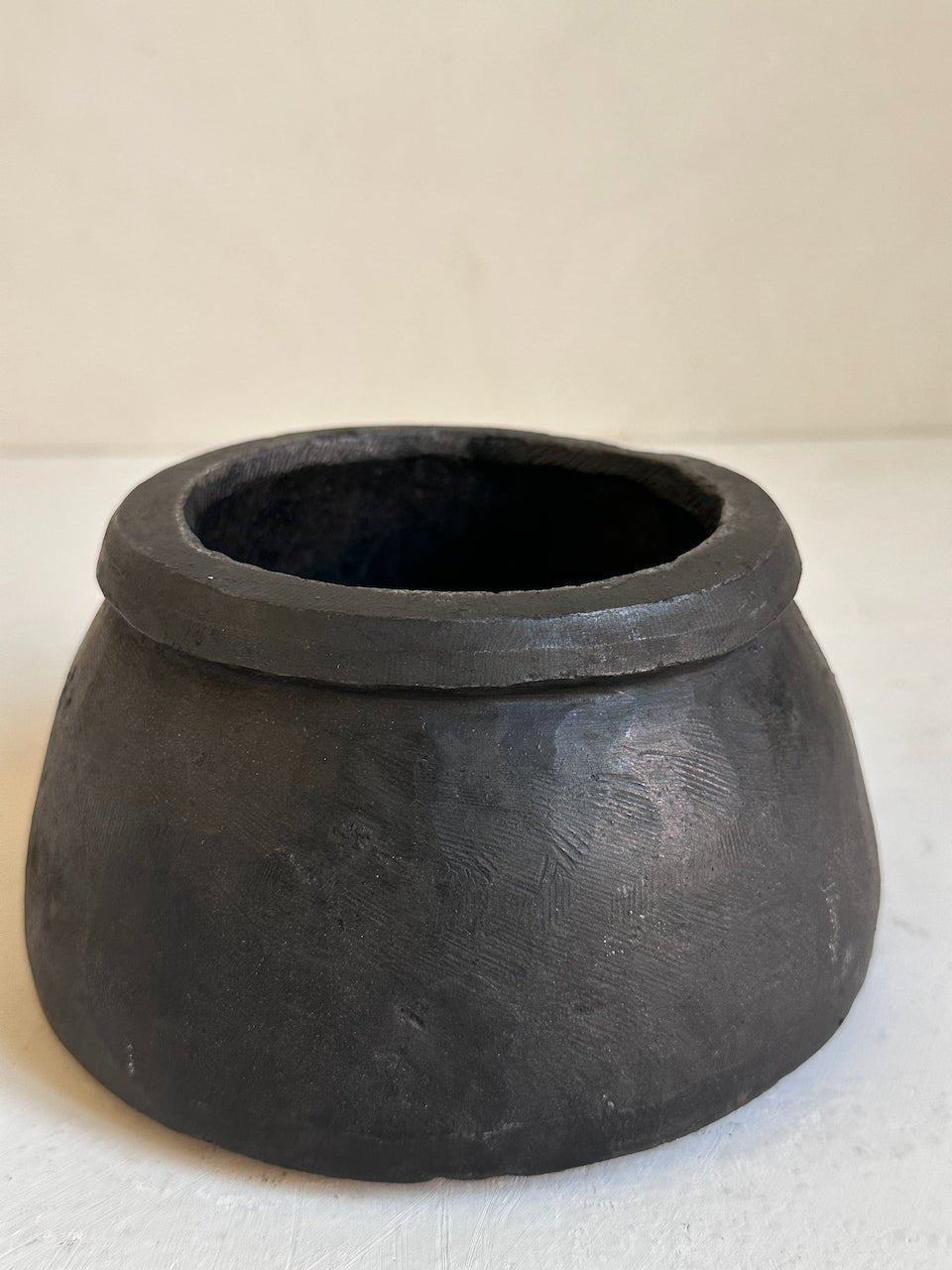 The Corner - Black stone mortar N° 20 - Table & Kitchenware