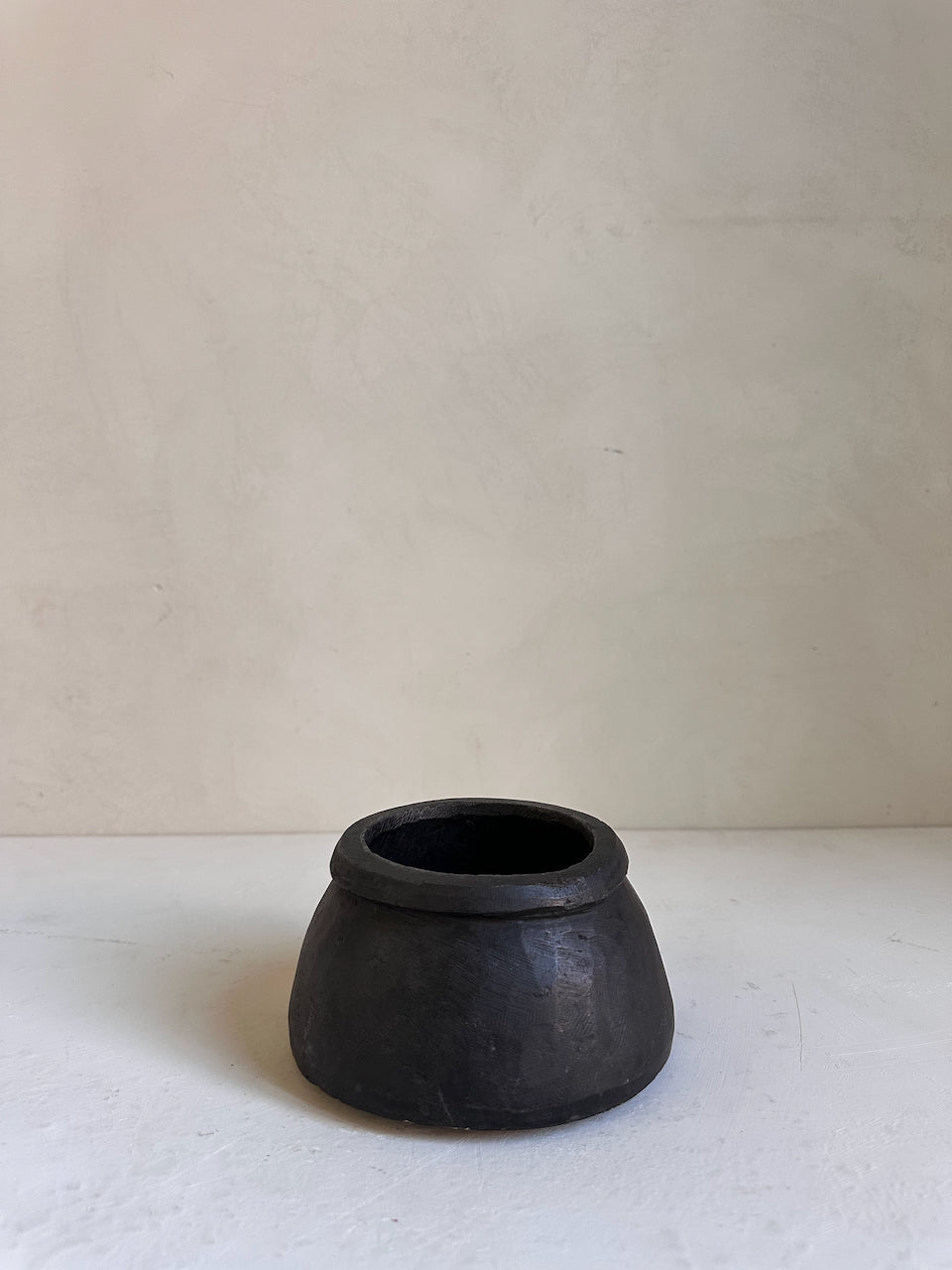 The Corner - Black stone mortar N° 20 - Table & Kitchenware