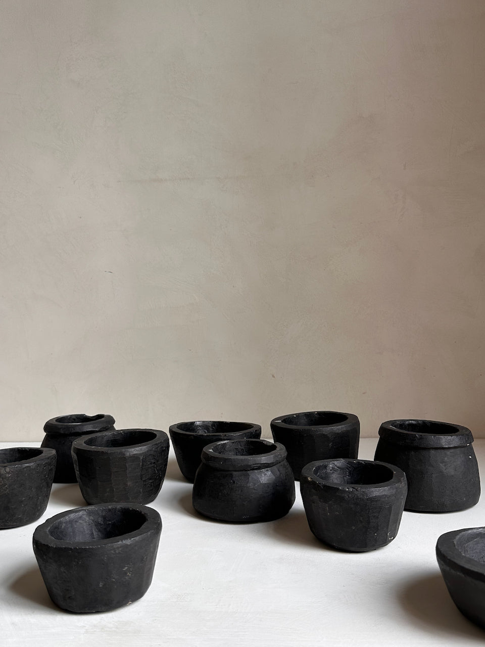 The Corner - Black stone mortar N° 5 - Table & Kitchenware