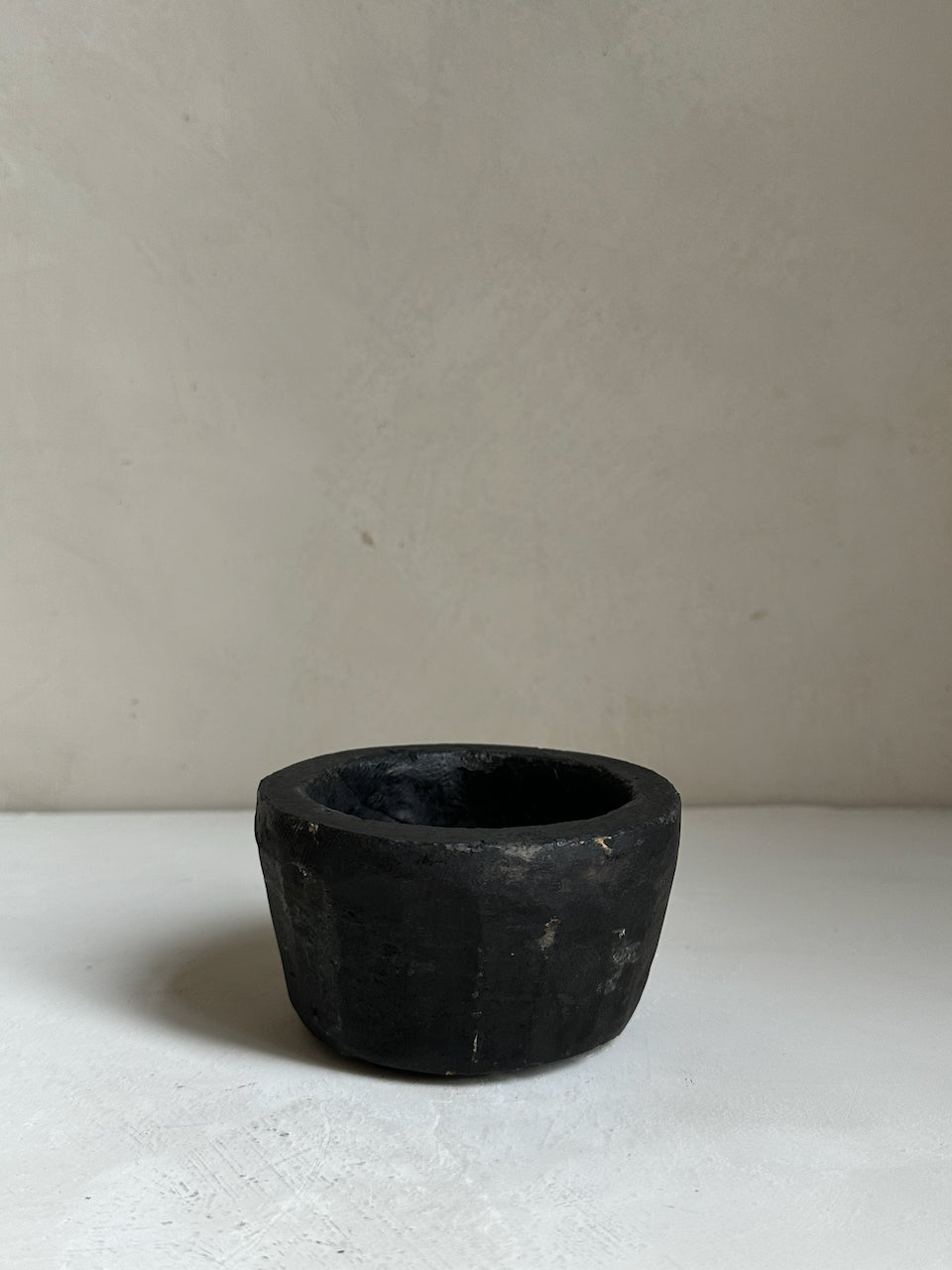 The Corner - Black stone mortar N° 6 - Table & Kitchenware