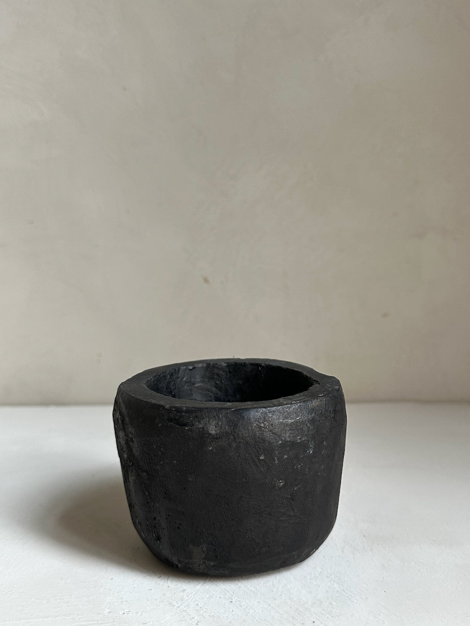 The Corner - Black stone mortar N° 8 - Table & Kitchenware