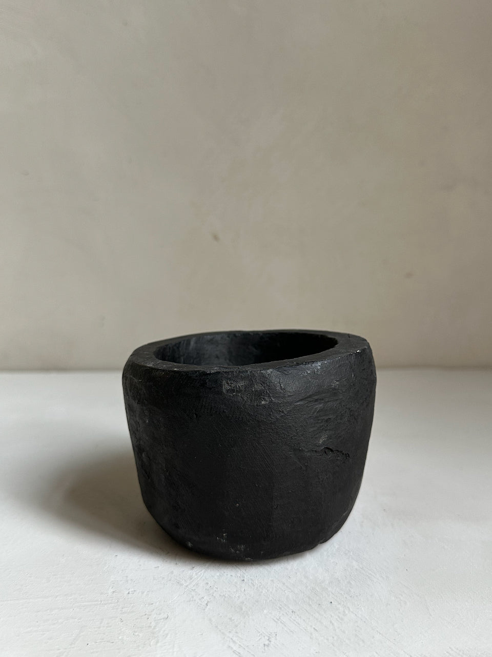 The Corner - Black stone mortar N° 8 - Table & Kitchenware