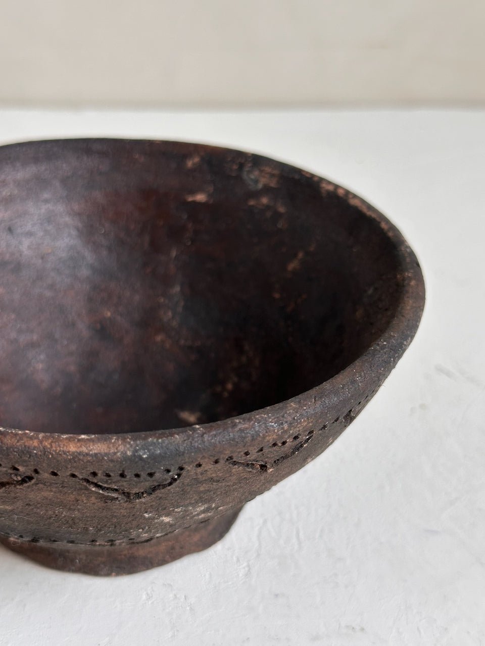 The Corner - Black terracotta bowl N° 5 - Pots & Vases