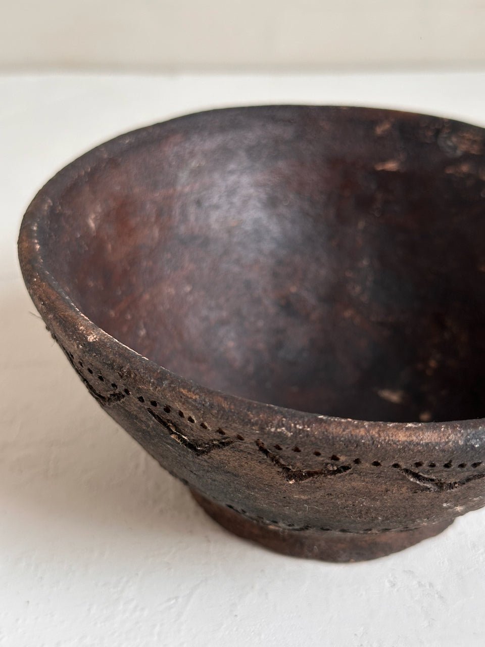 The Corner - Black terracotta bowl N° 5 - Pots & Vases