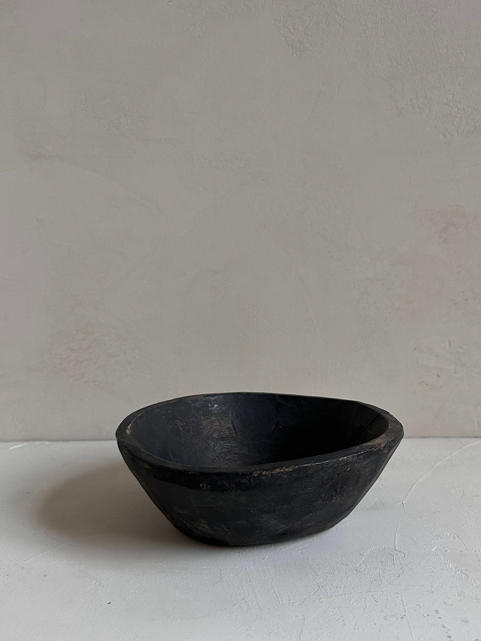 The Corner - Black wooden bowl N° 14 - Decoration