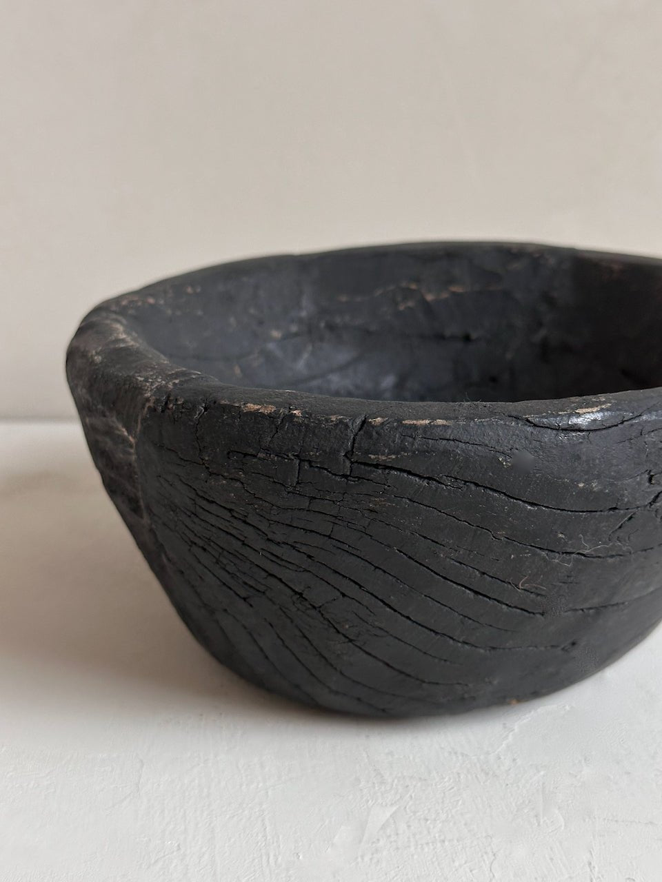 The Corner - Black wooden bowl N° 6 - Decoration