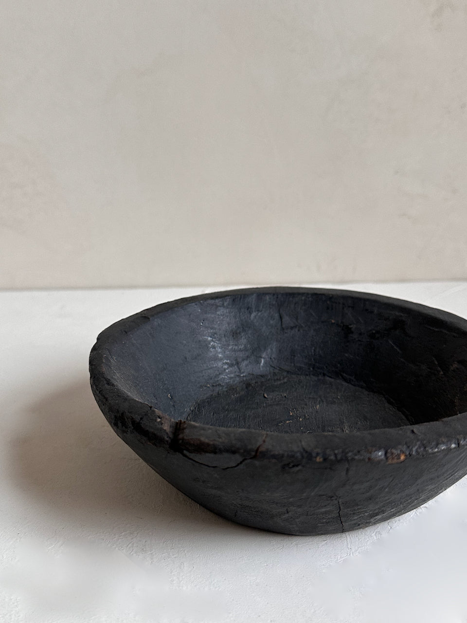 The Corner - Black wooden bowl N°12 - Decoration