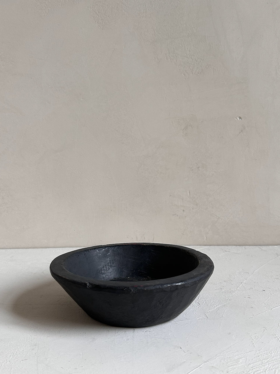 The Corner - Black wooden bowl N°12 - Decoration